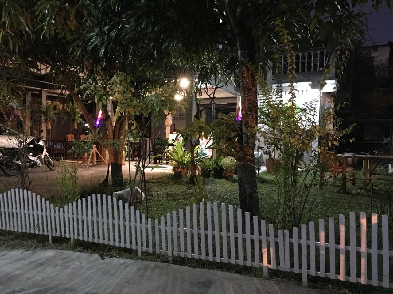 Lotus Place Sukhothai Ngoại thất bức ảnh